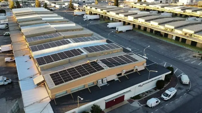 Instalación fotovoltaica en nave agroalimentaria